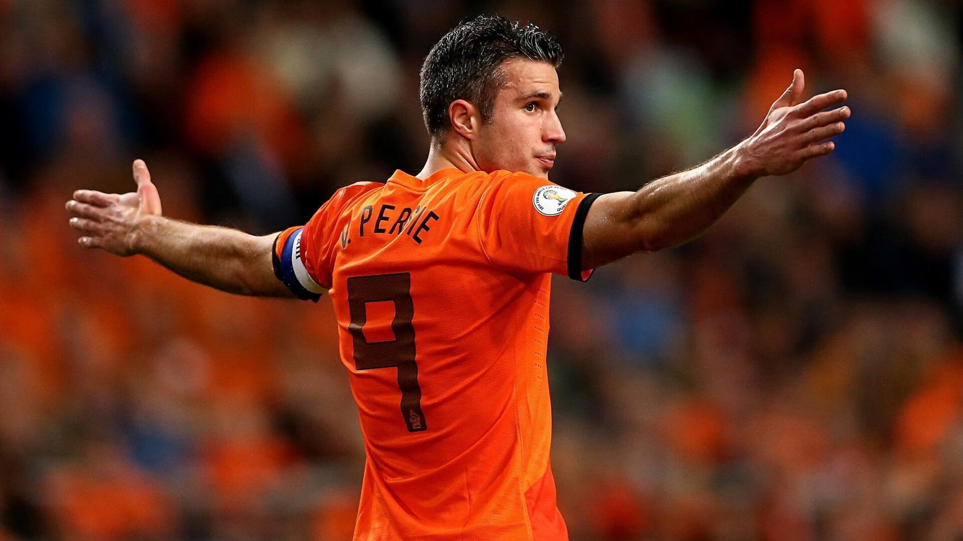 法兰克福客场逆转取胜，继续保持领先优势，法兰克福主场叫什么