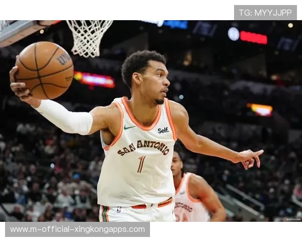 全场 23 记盖帽：防守大战刷新纪录